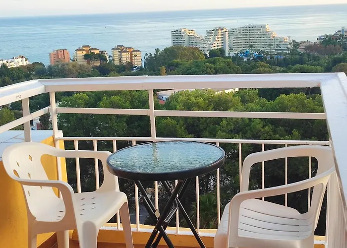 Hercules Paradise 531 Apartamento Con Vistas Al Mar Mediterraneo En Benalmadena A Pasos Del Centro Y Su Vibrante Zona Comercial Disfruta De Una Experiencia Unica En La Costa Del Sol Malaga Andalucia Well-Connected To The Airport